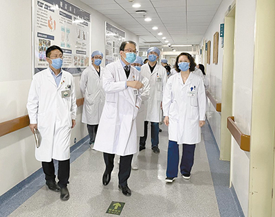 包含首都医科大学附属北京口腔医院特色科室有哪些跑腿代挂联系的词条